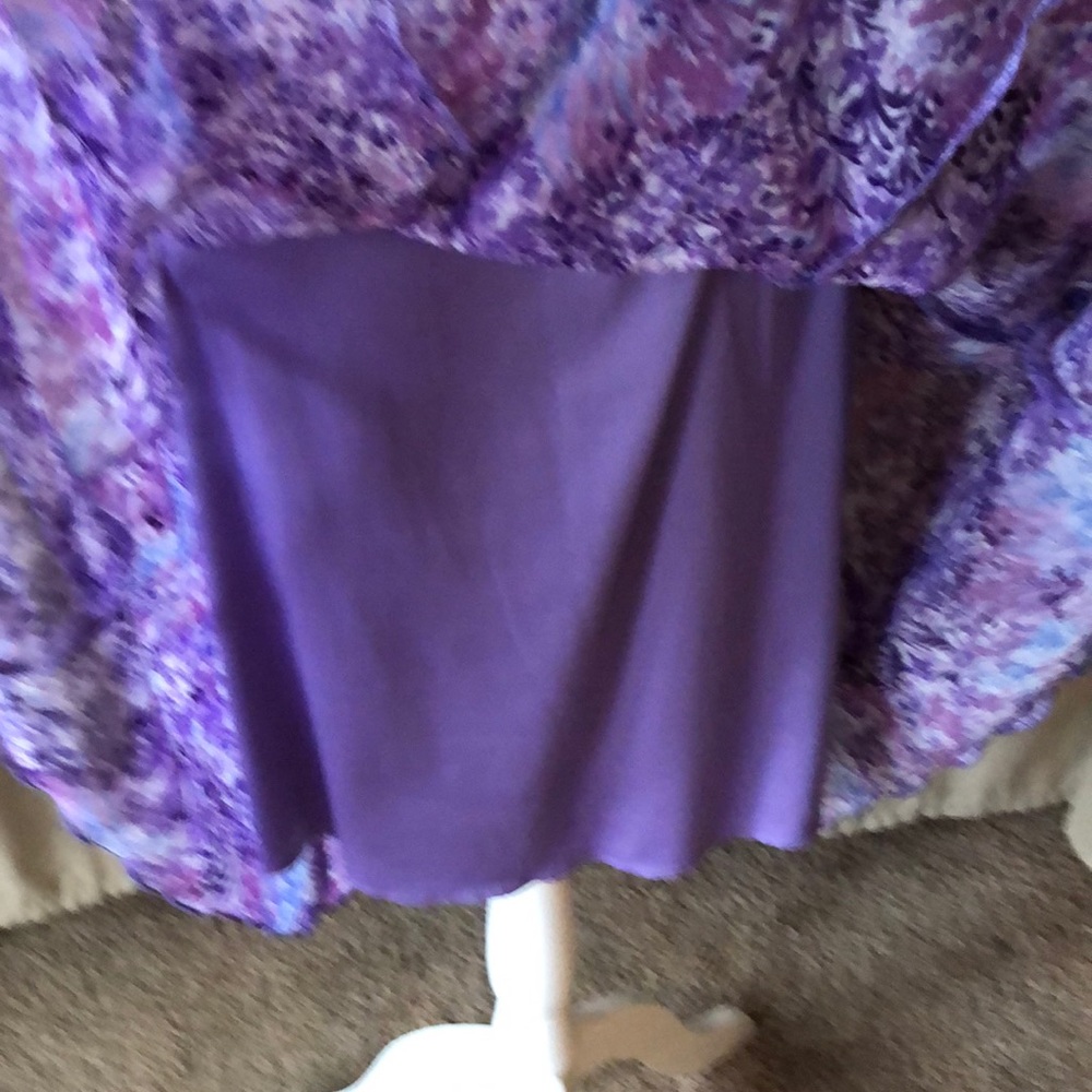Women’s Spring Dress - Picture 4 of 5